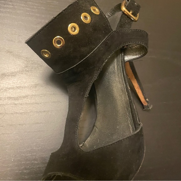 Stuart Weitzman French Cuff Suede Sandals - Women 37 (6-1/2) - Black - Picture 6 of 9